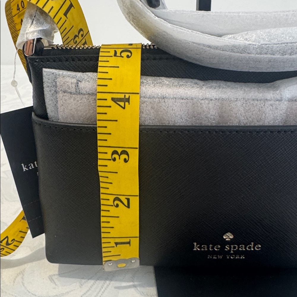 ♠️Kate Spade Black Crossbody Bag w/ Removable Pouch - Picture 14 of 15
